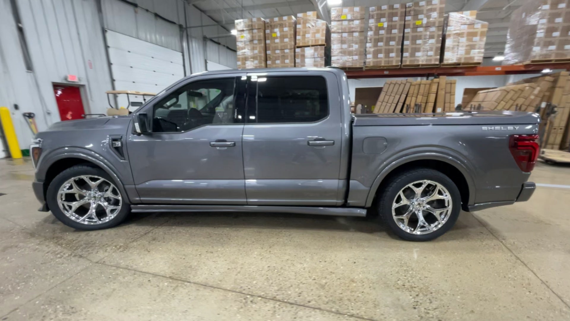 Vehicle Image 6