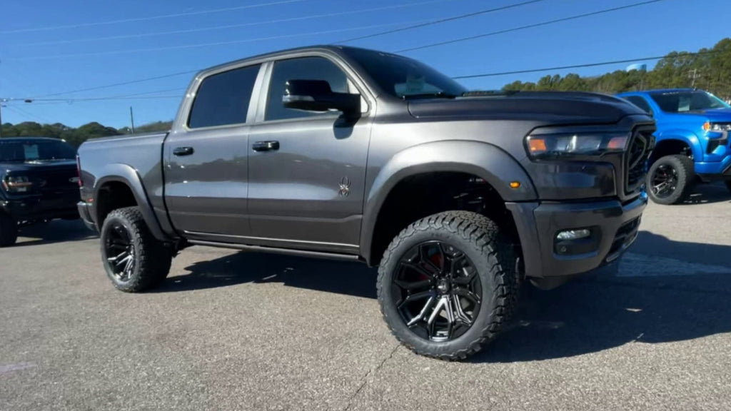 Vehicle Image 6