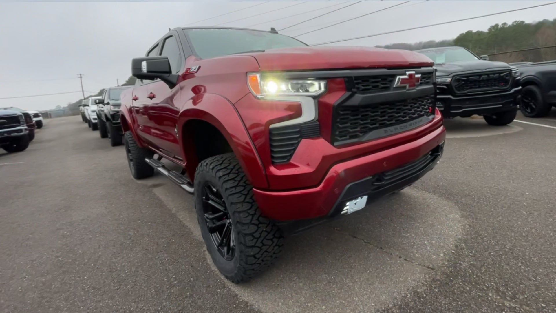 Vehicle Image 6