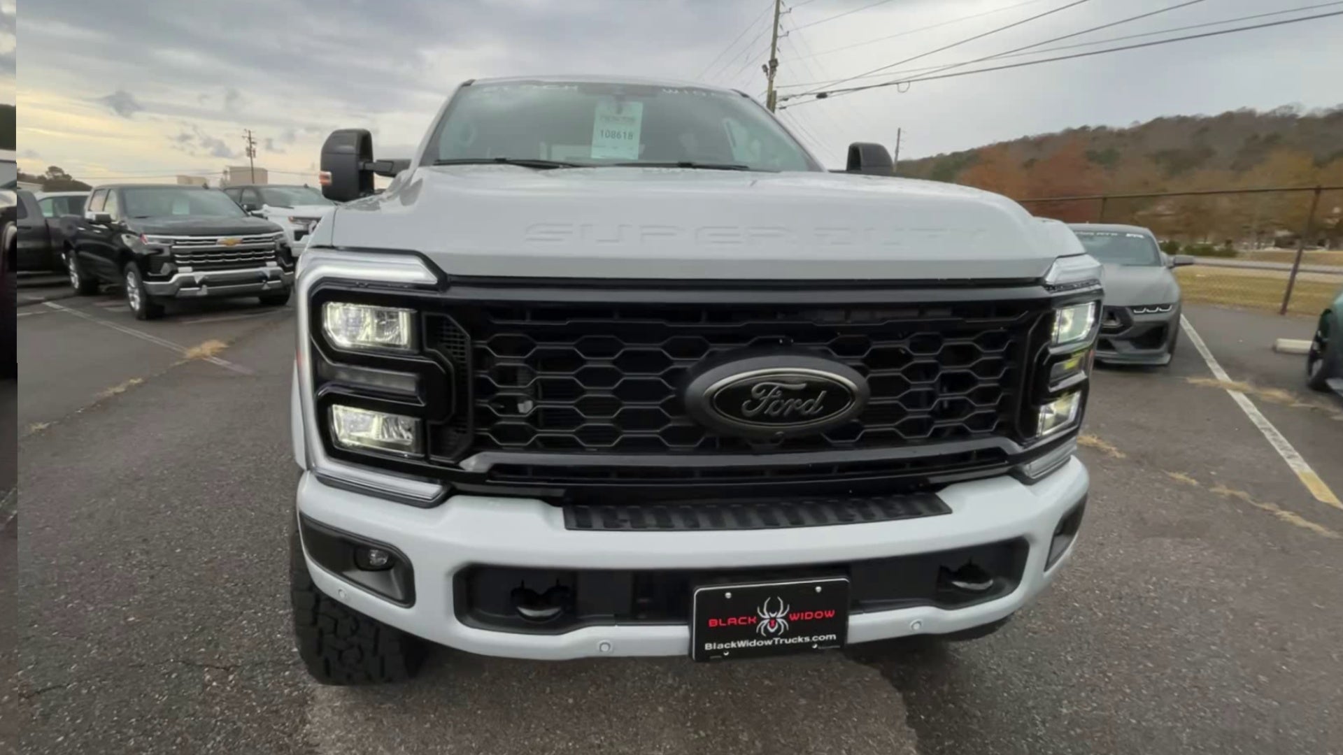 Vehicle Image 6