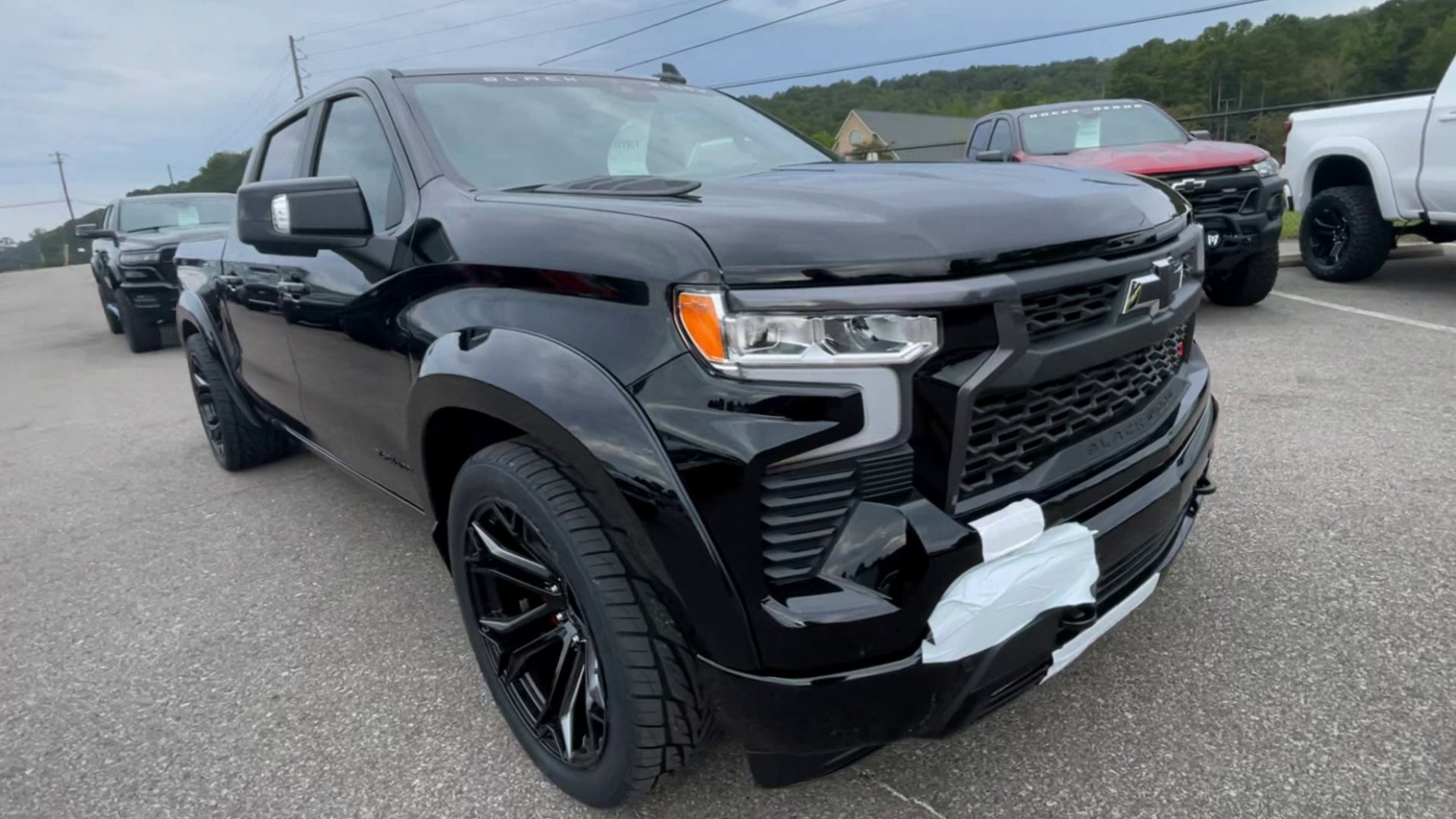 Vehicle Image 6