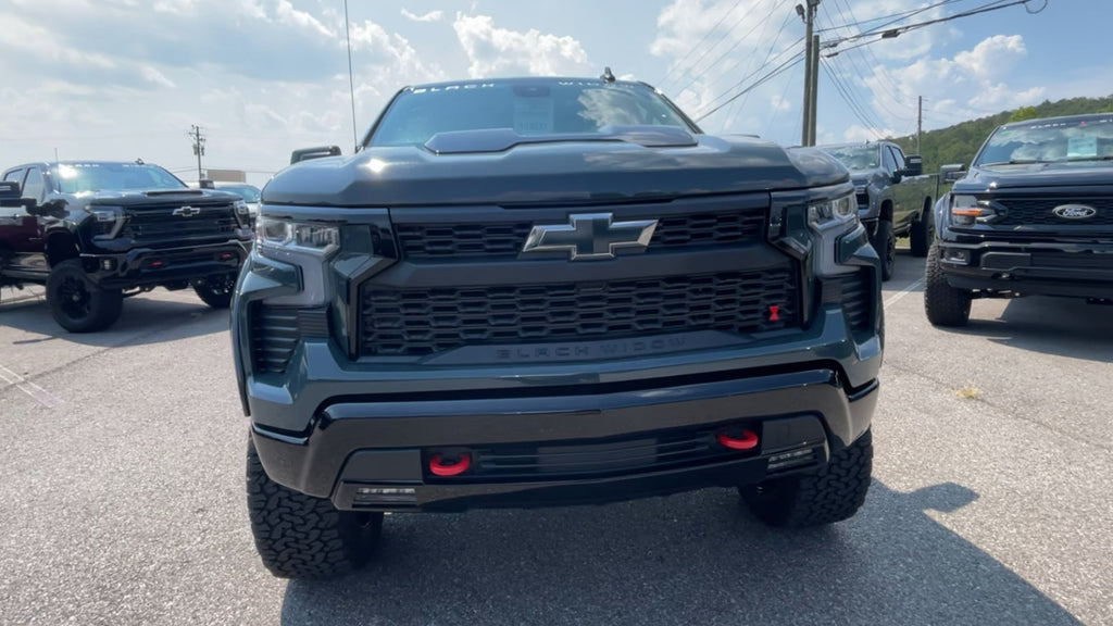 Vehicle Image 6