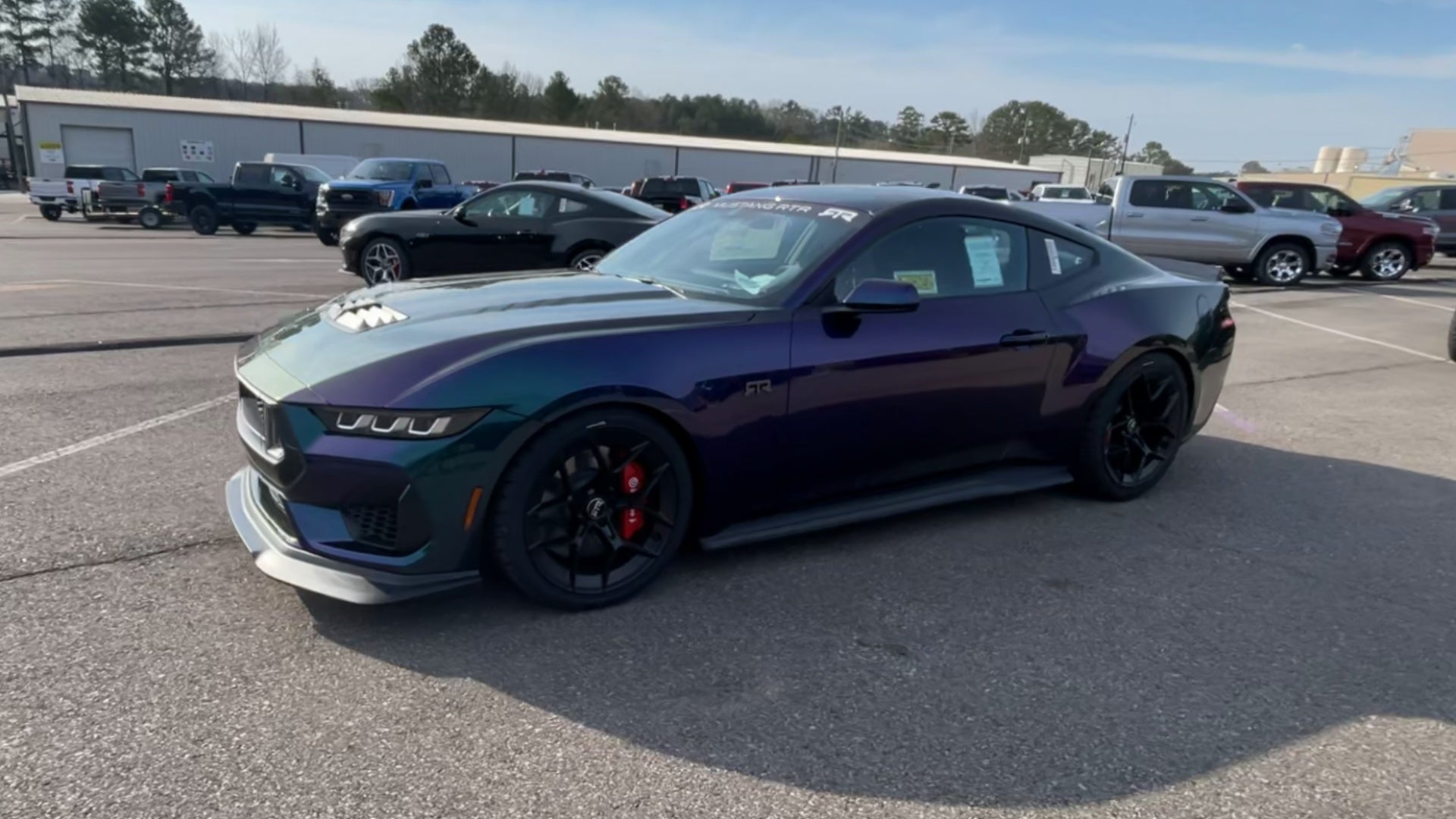 Vehicle Image 7