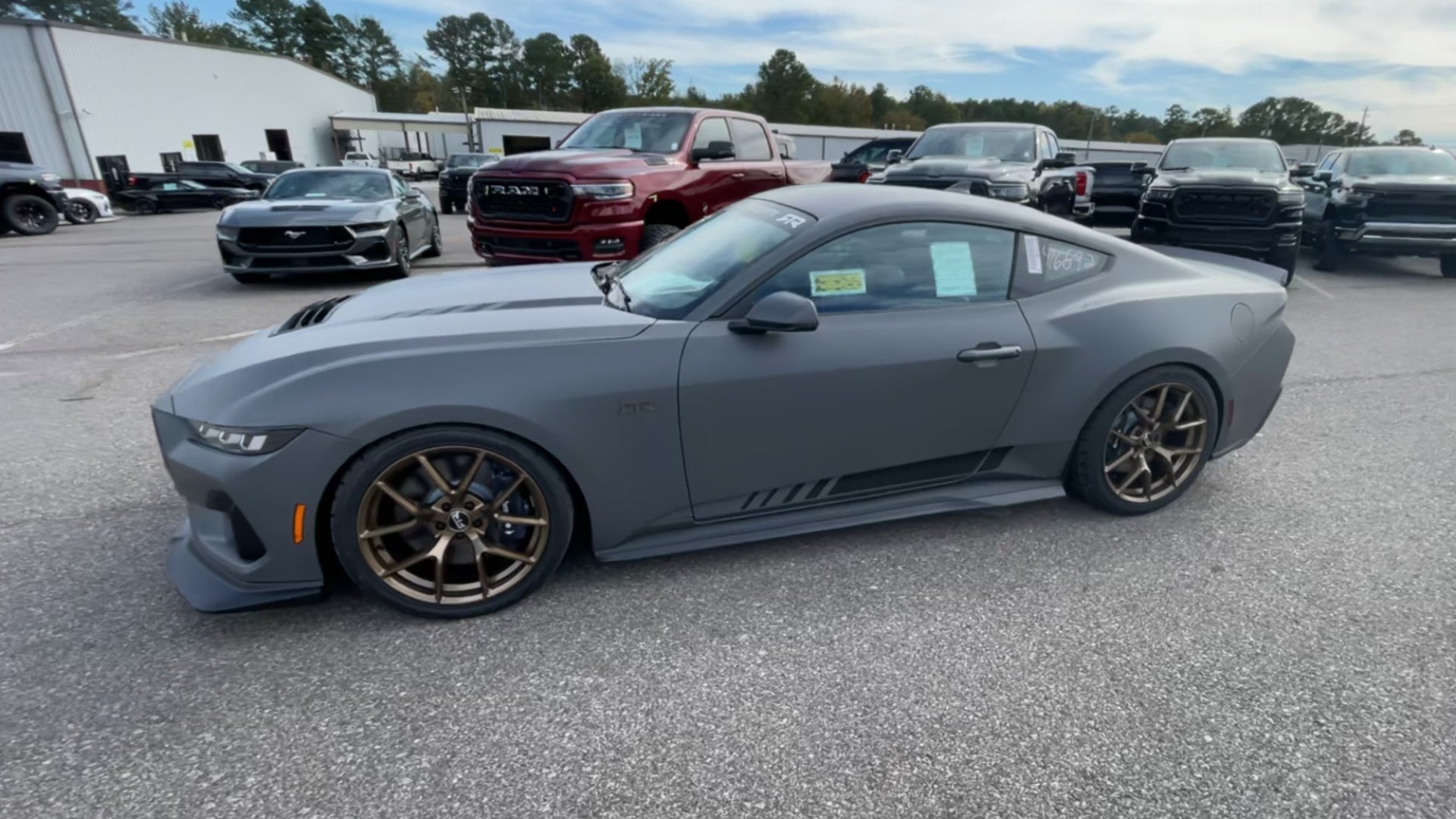 Vehicle Image 7