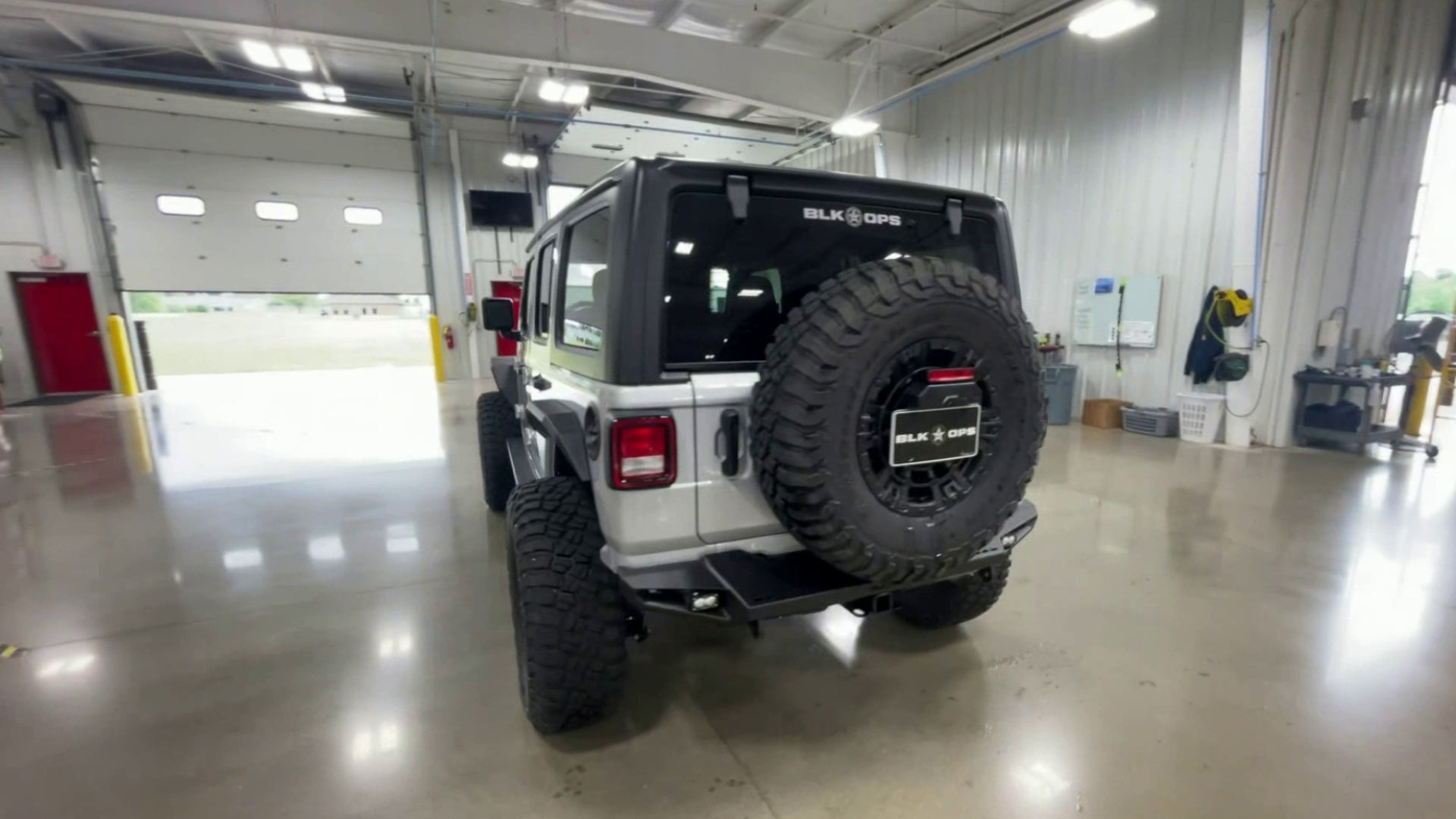 Vehicle Image 7