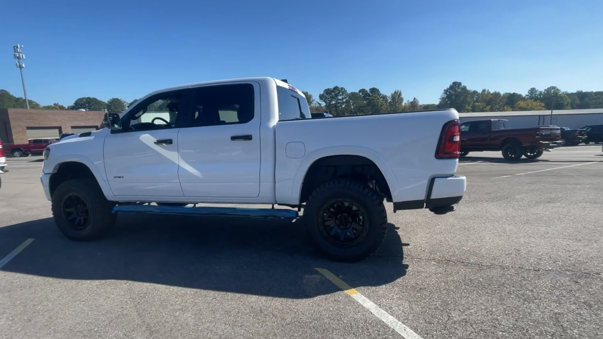 Vehicle Image 7