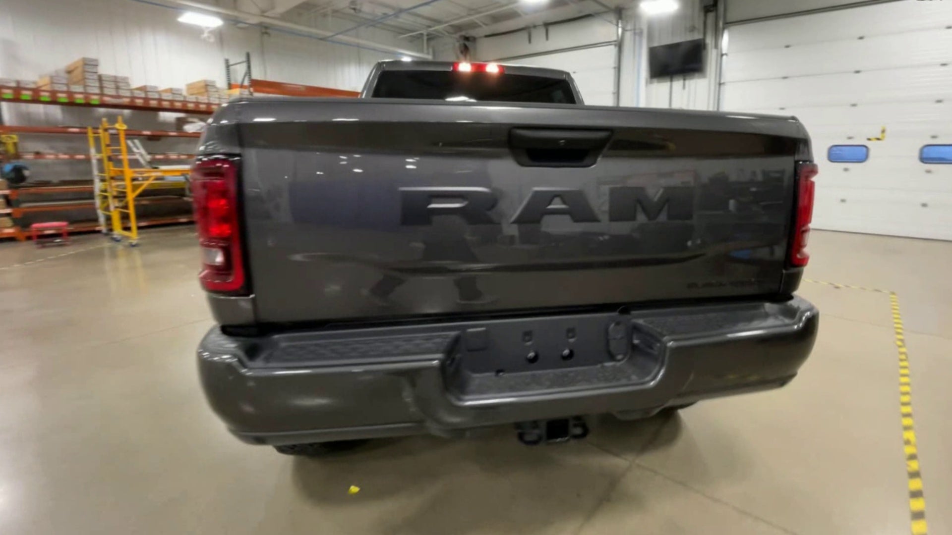 Vehicle Image 7
