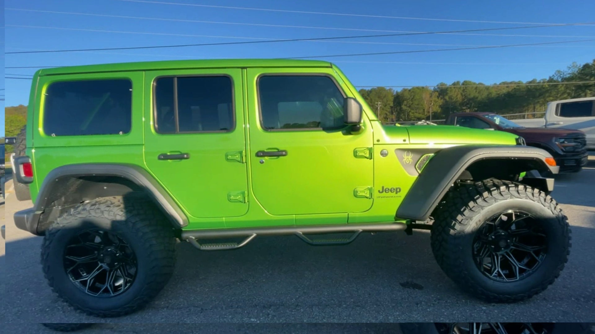 Vehicle Image 7