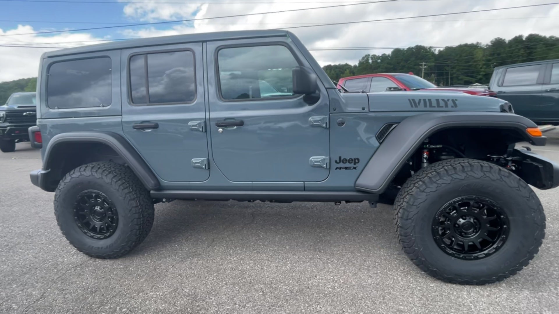 Vehicle Image 7