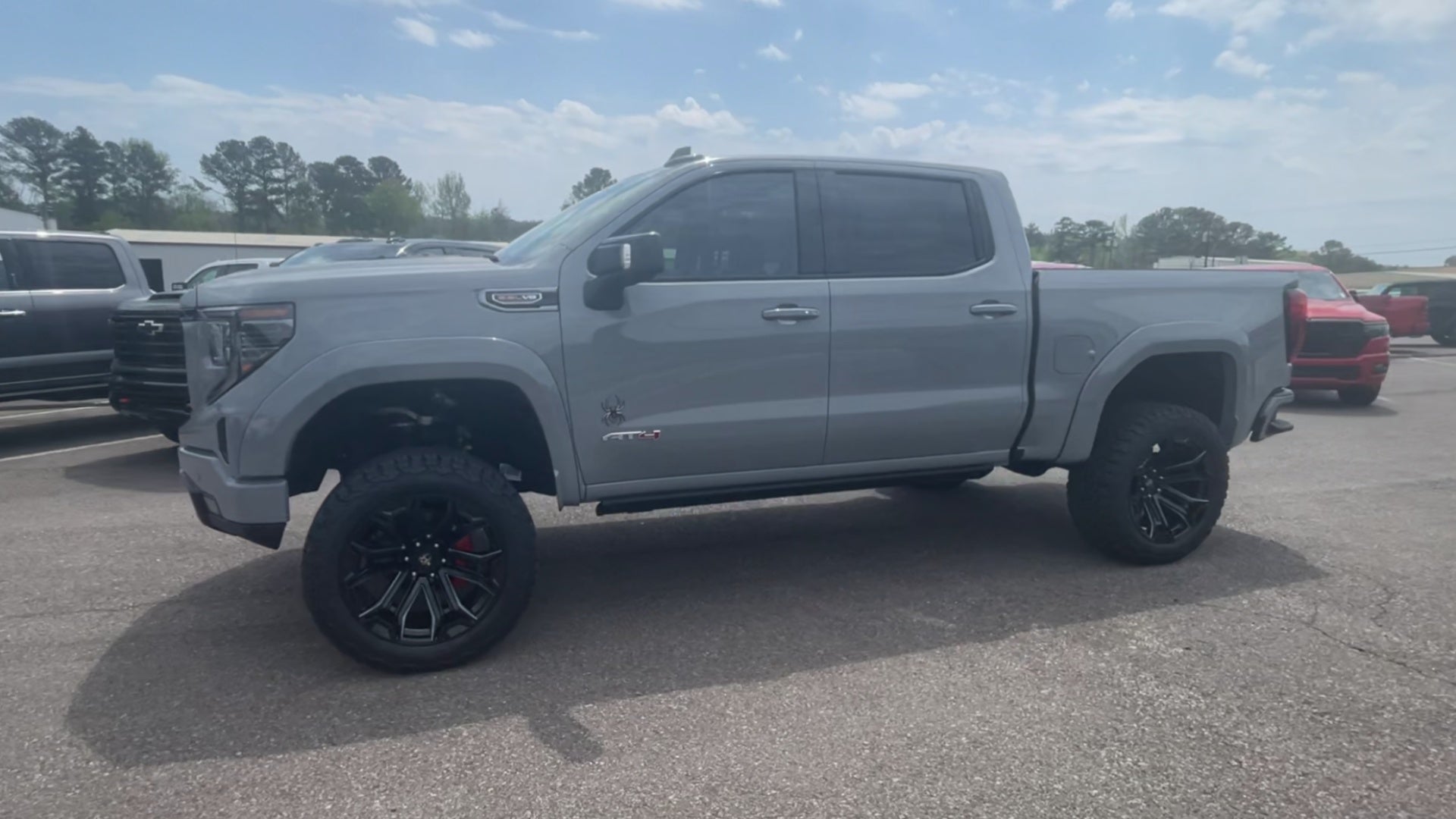 Vehicle Image 7