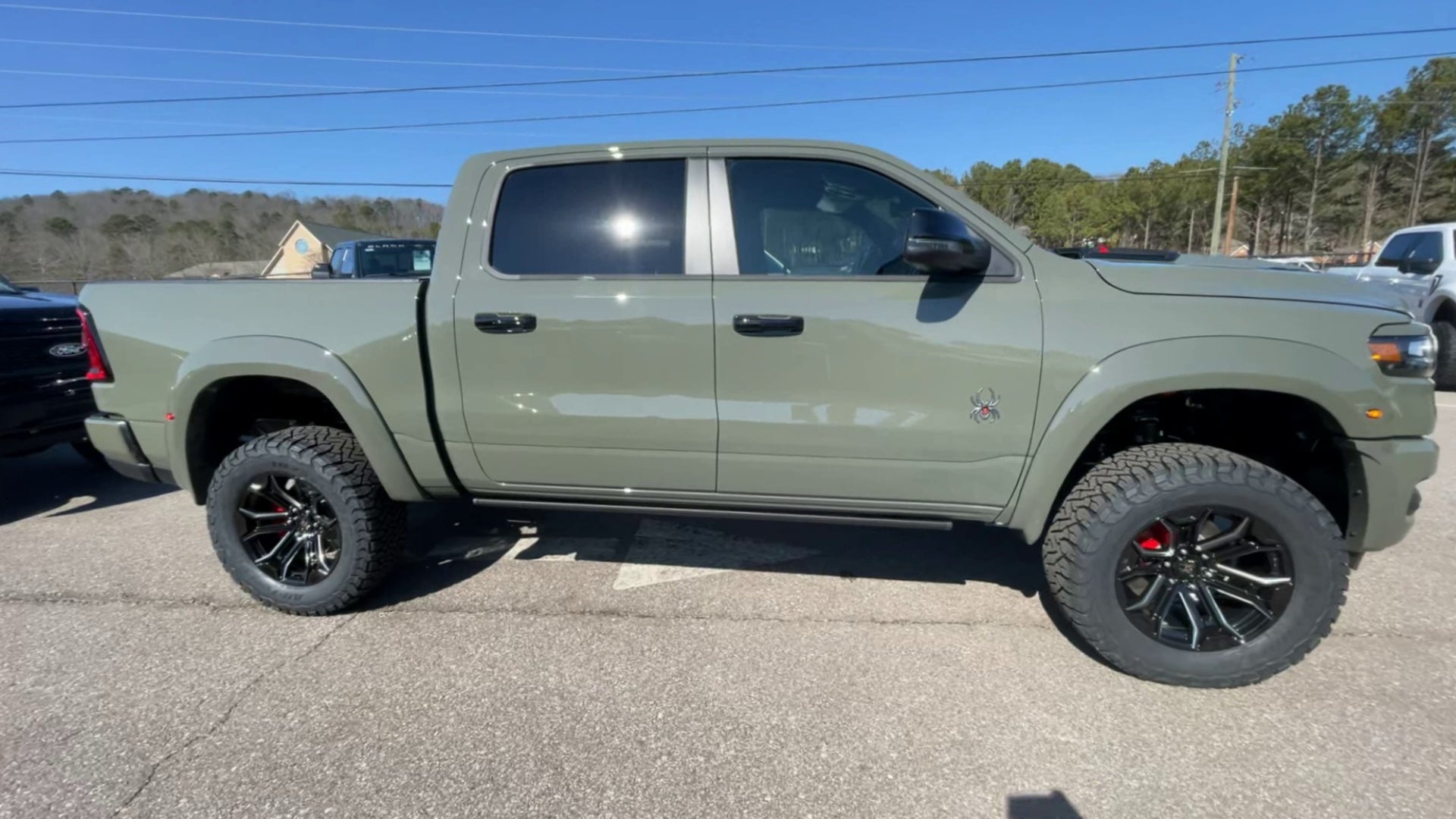 Vehicle Image 7