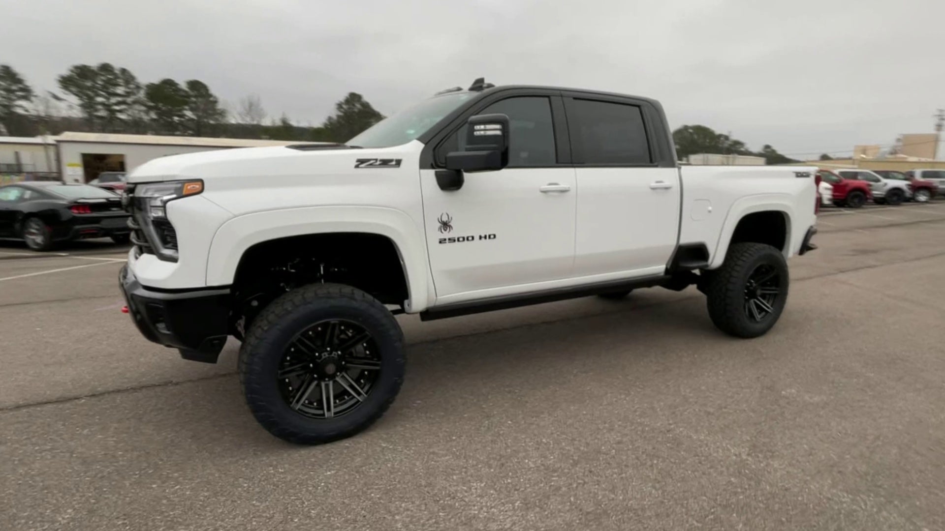 Vehicle Image 7