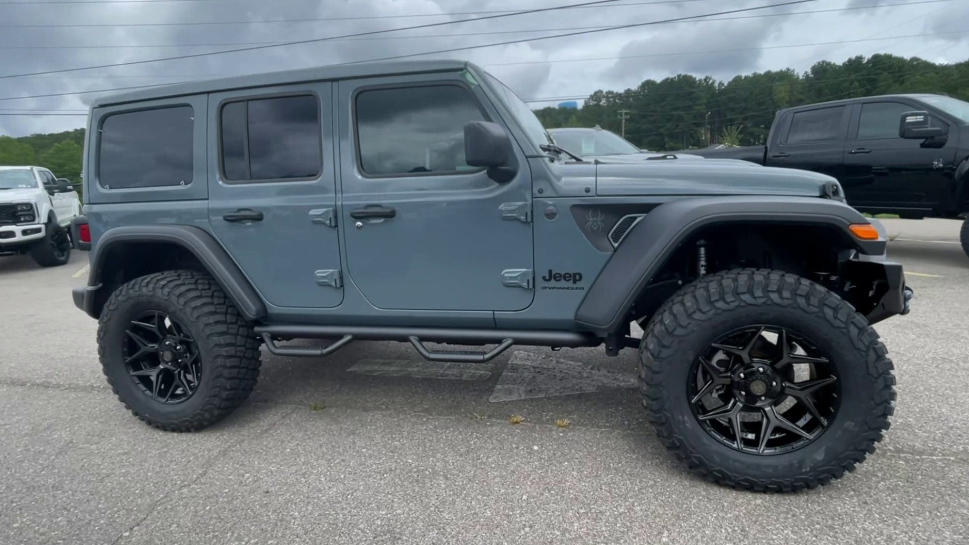 Vehicle Image 7