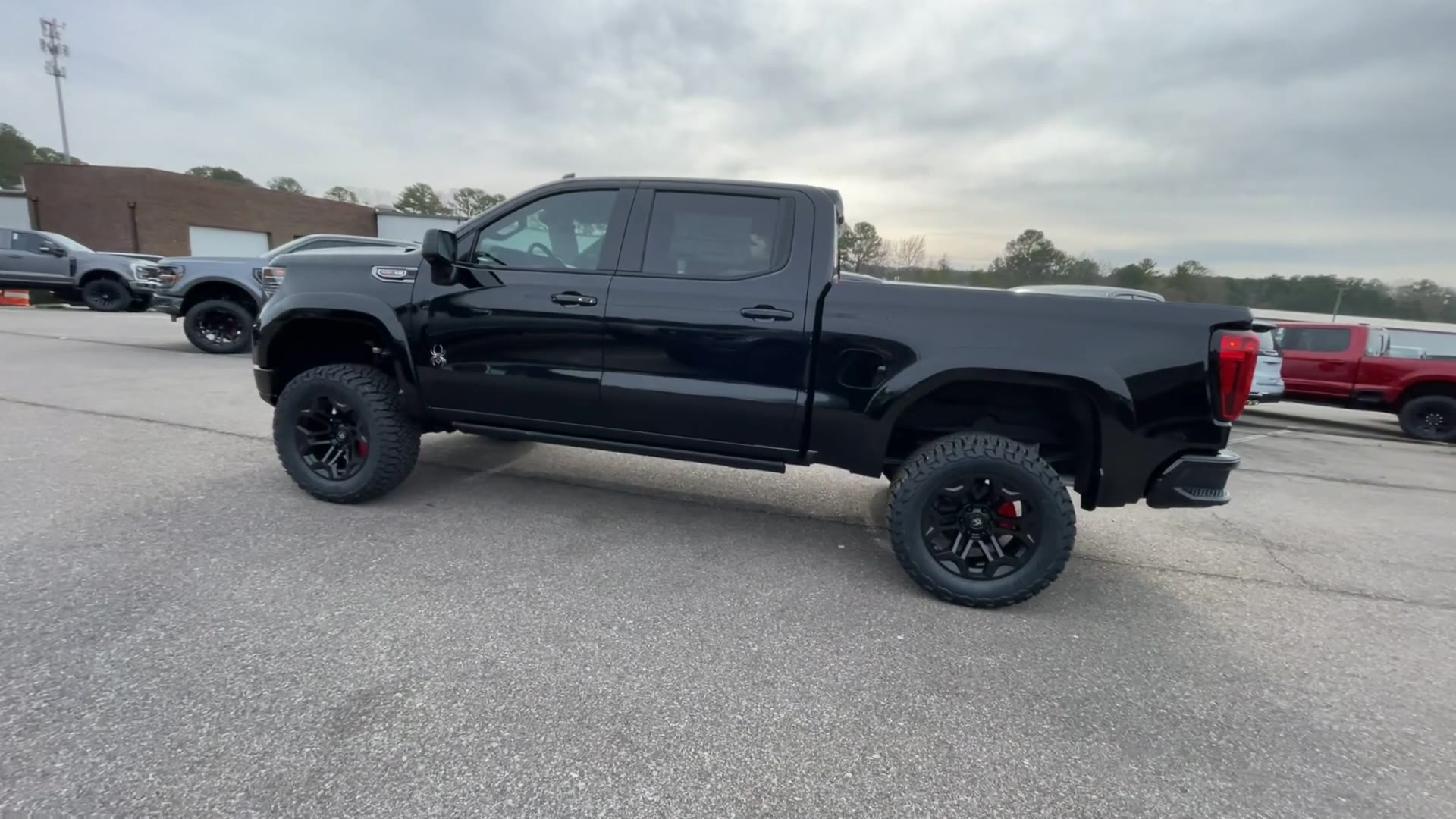 Vehicle Image 7