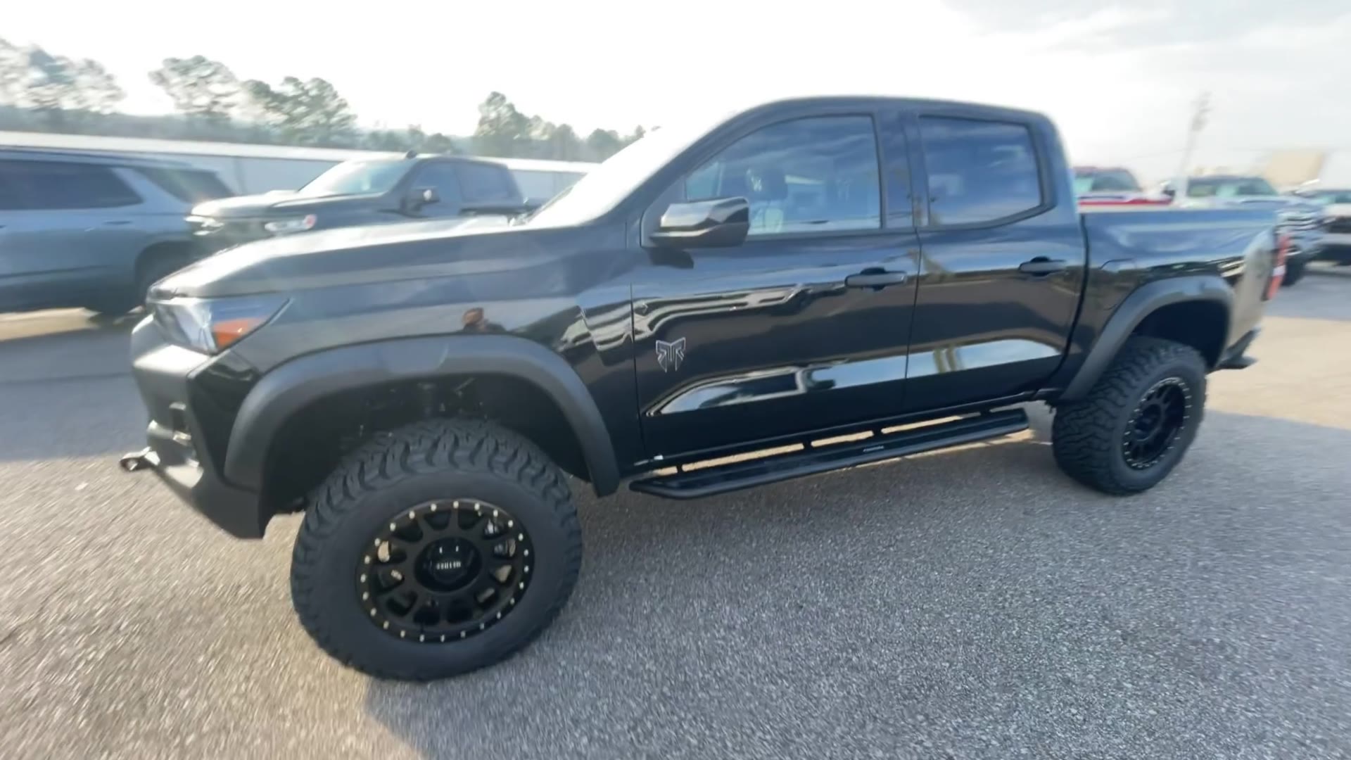 Vehicle Image 7