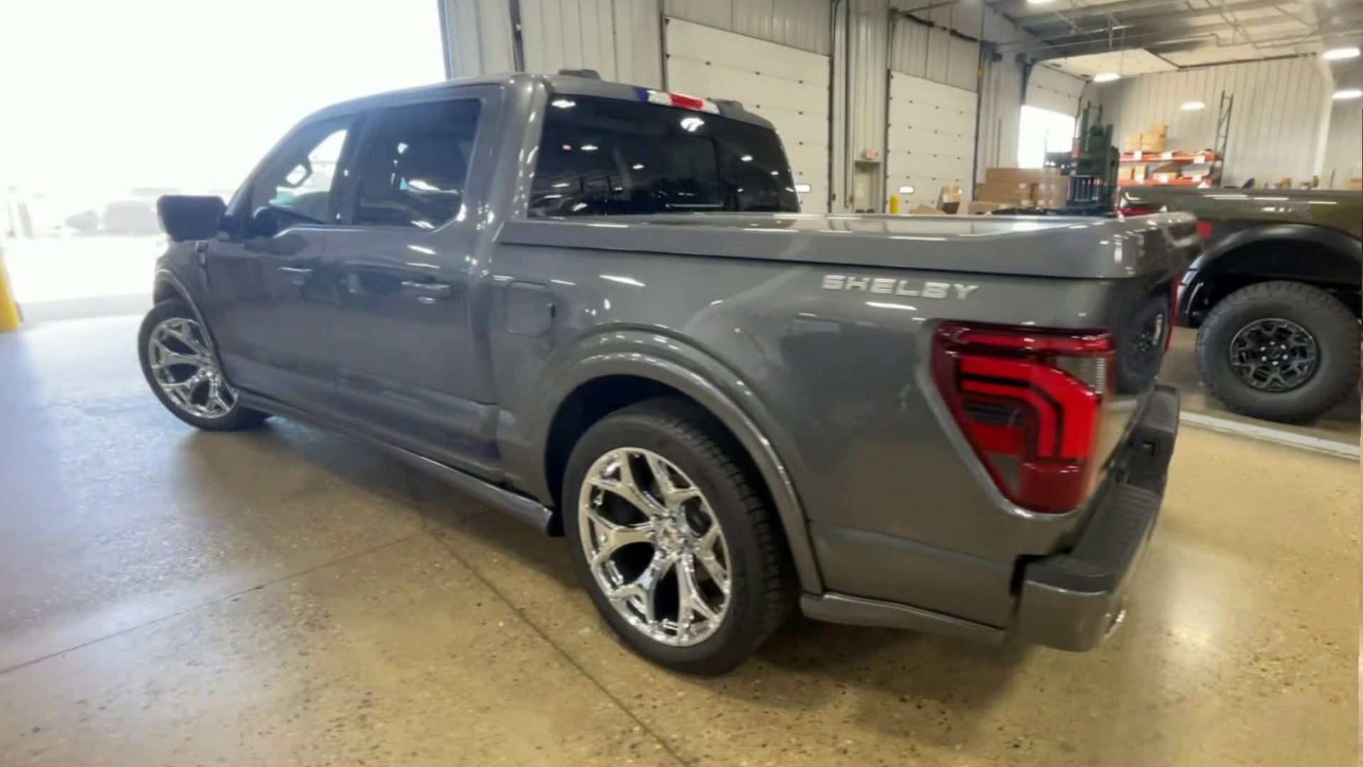 Vehicle Image 7