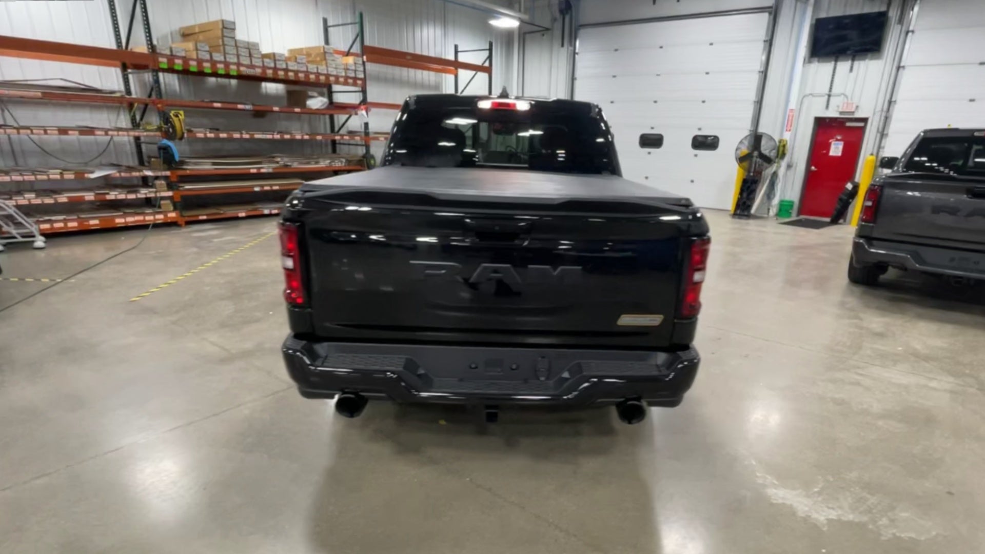 Vehicle Image 8
