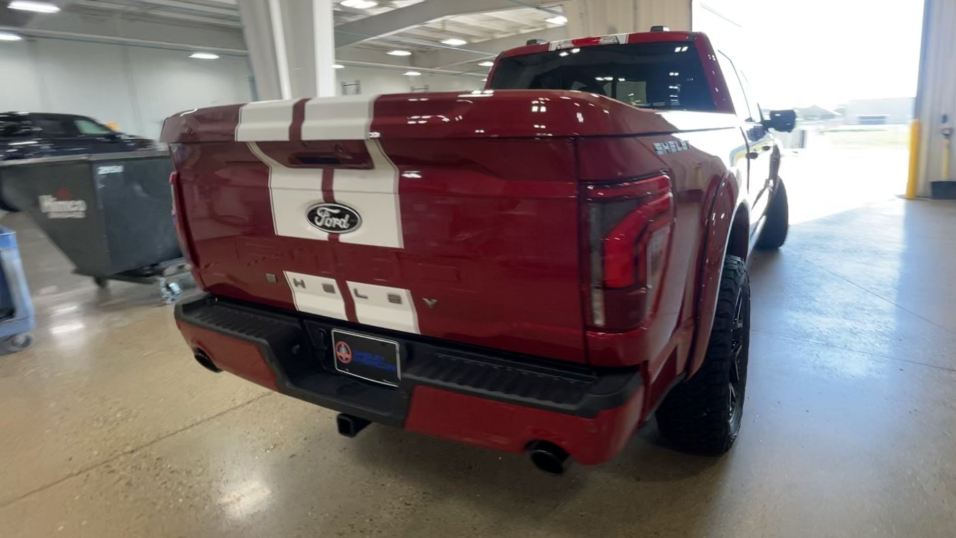 Vehicle Image 8