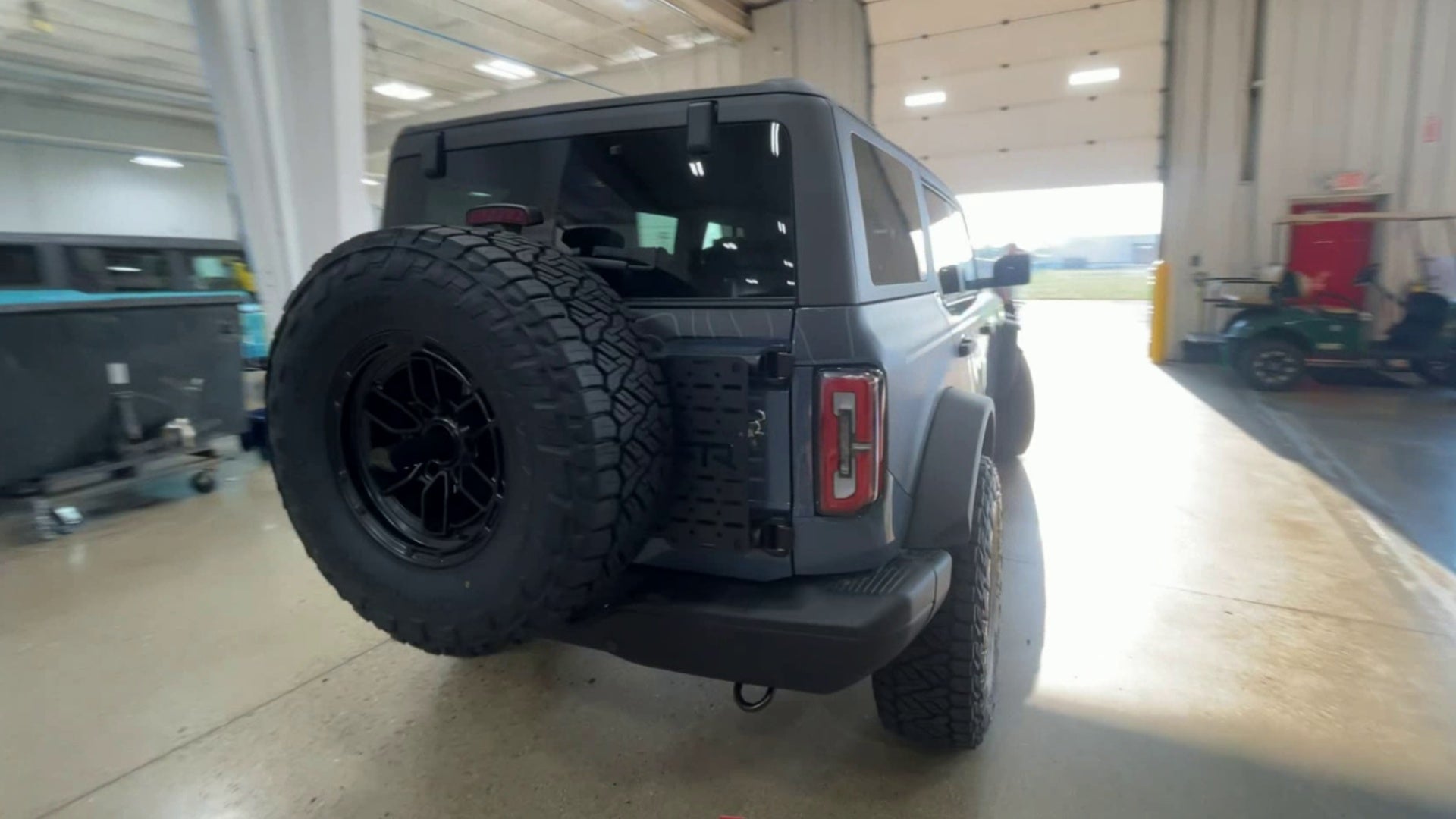 Vehicle Image 8