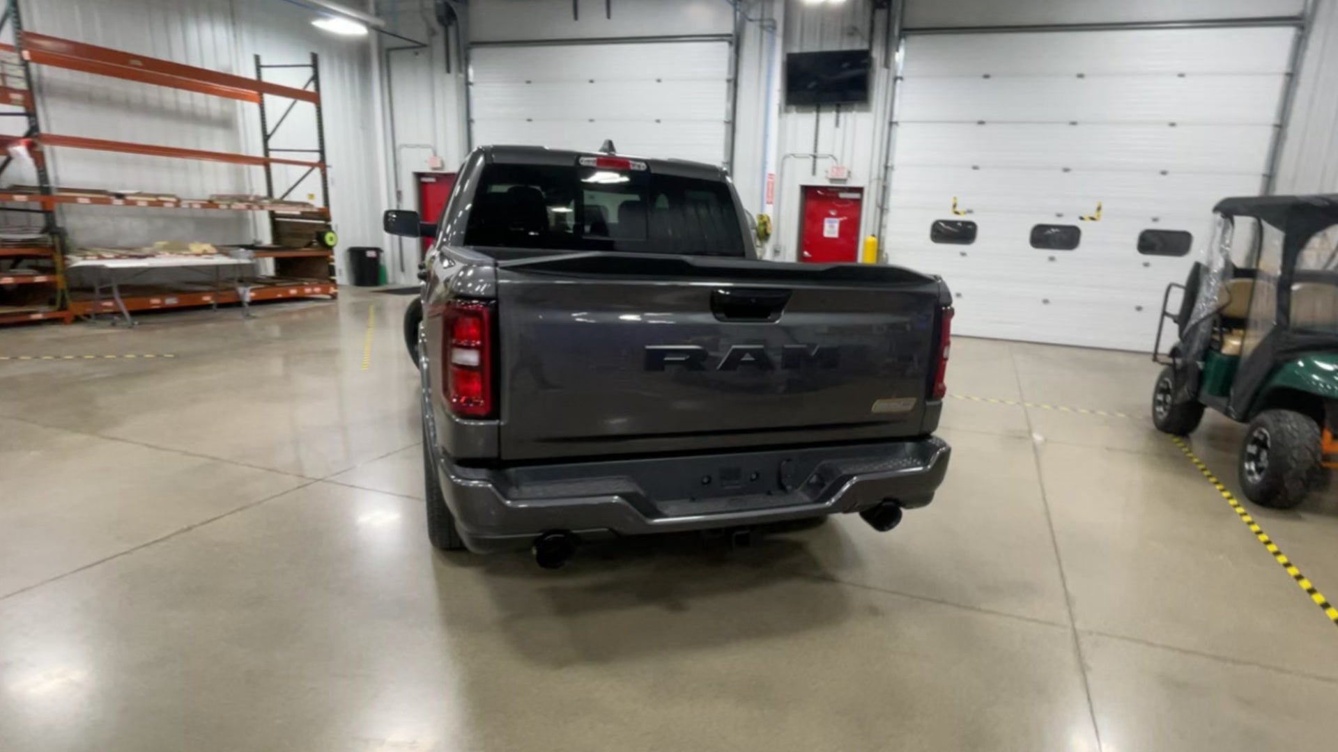 Vehicle Image 8