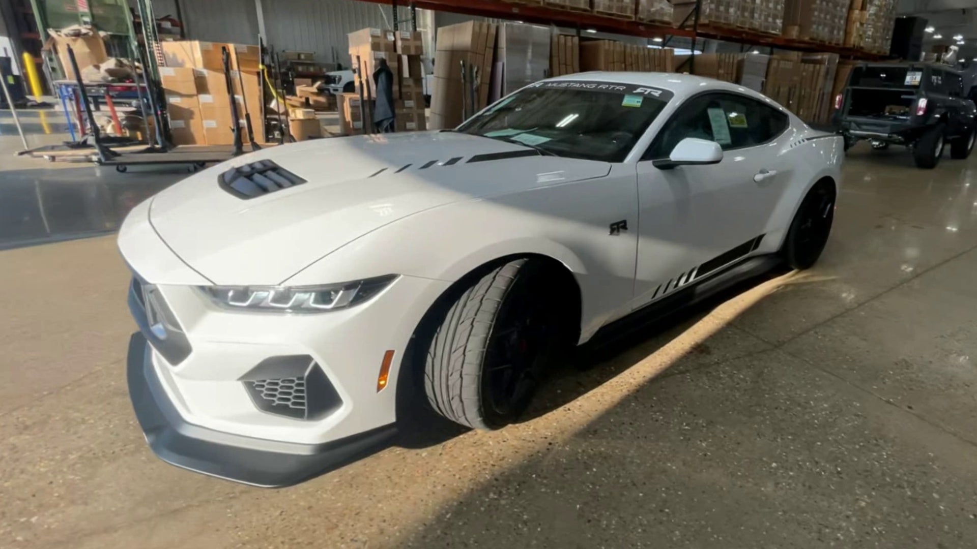 Vehicle Image 8