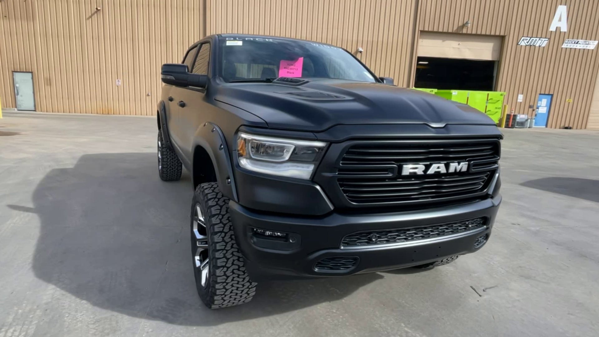 Vehicle Image 8