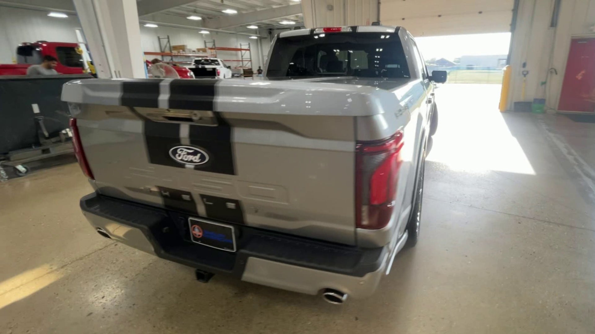 Vehicle Image 8