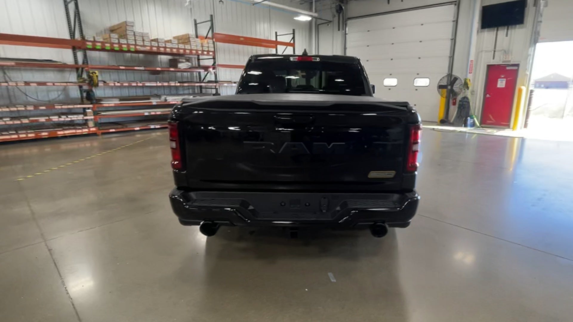 Vehicle Image 8