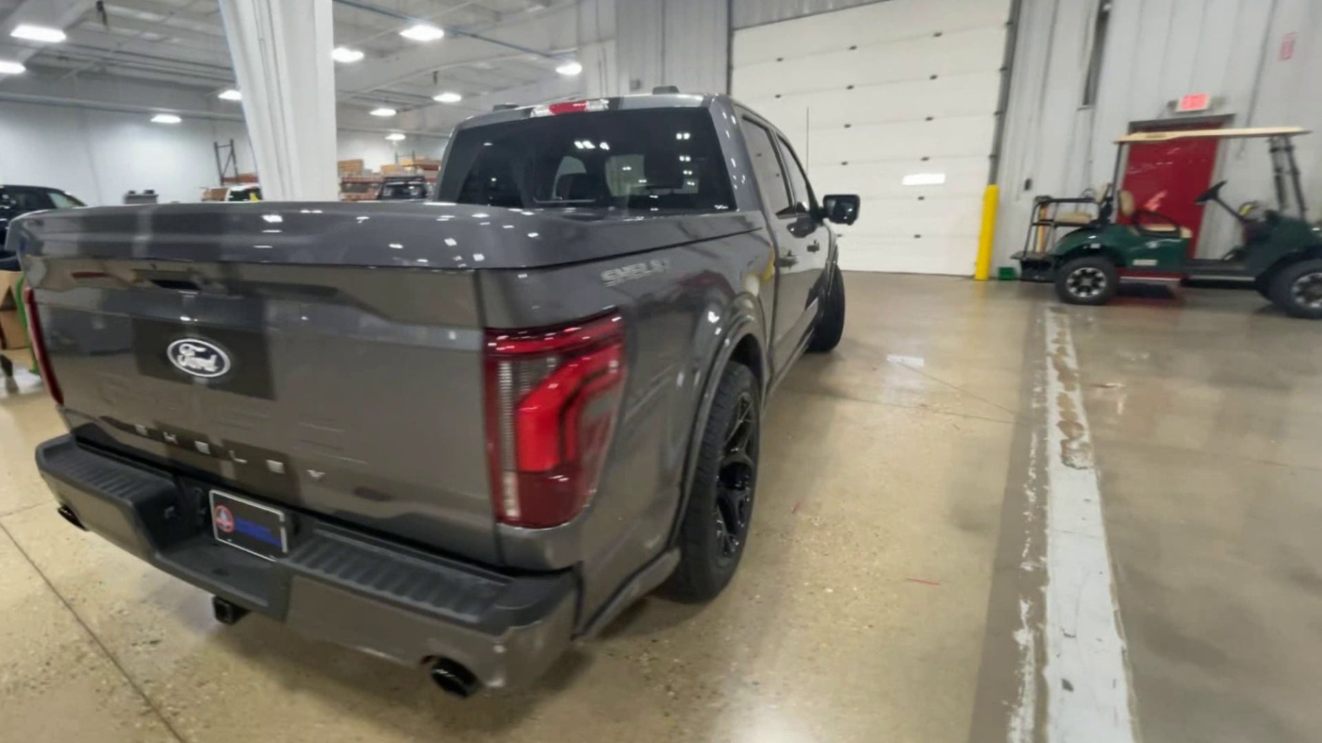 Vehicle Image 8