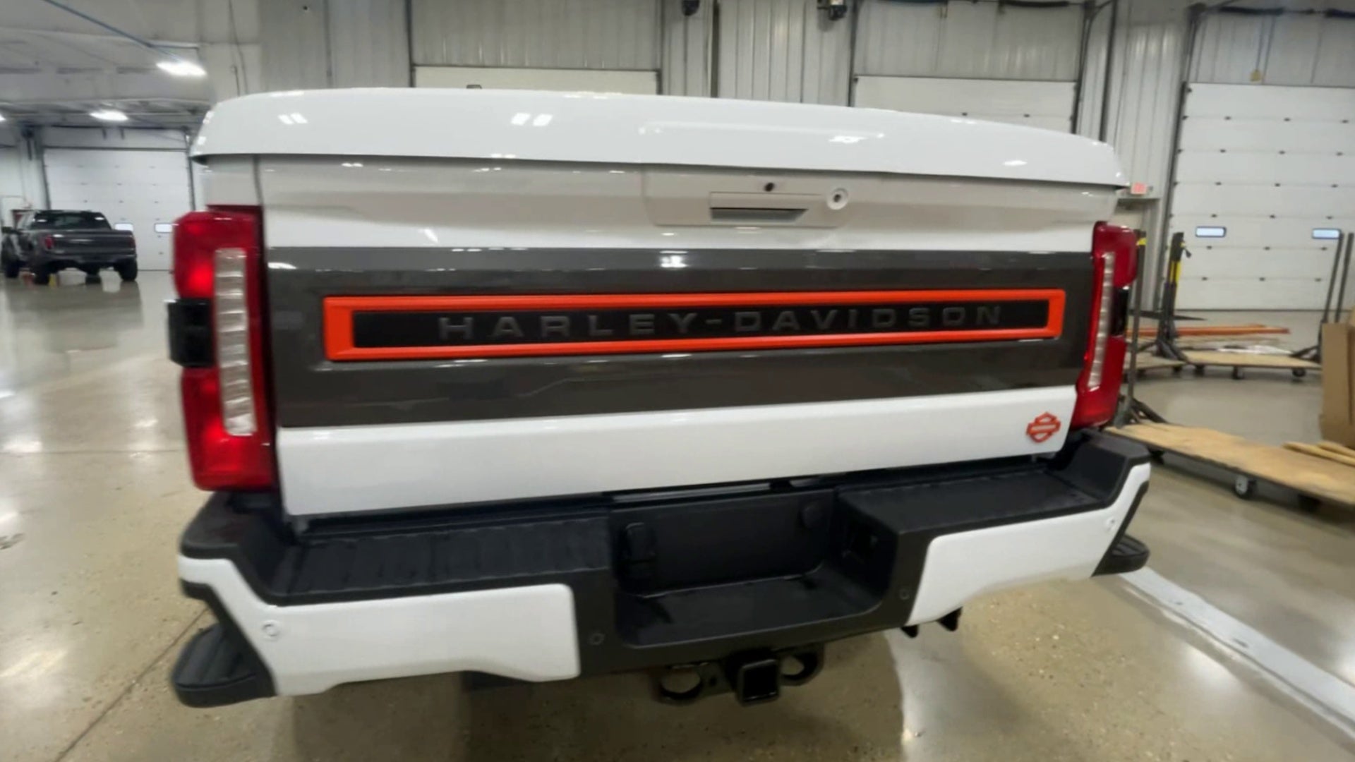 Vehicle Image 8