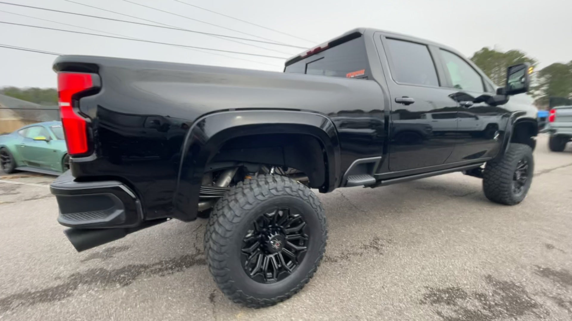 Vehicle Image 8