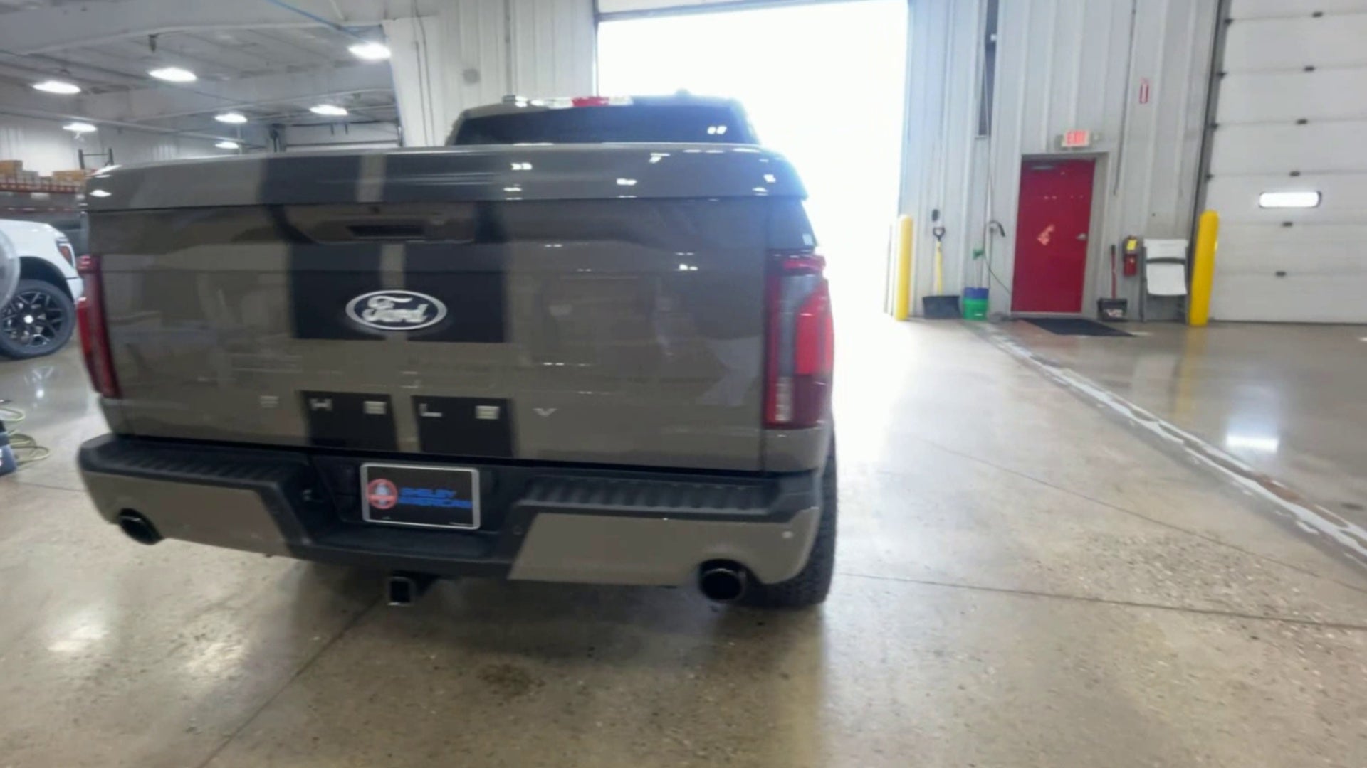 Vehicle Image 8