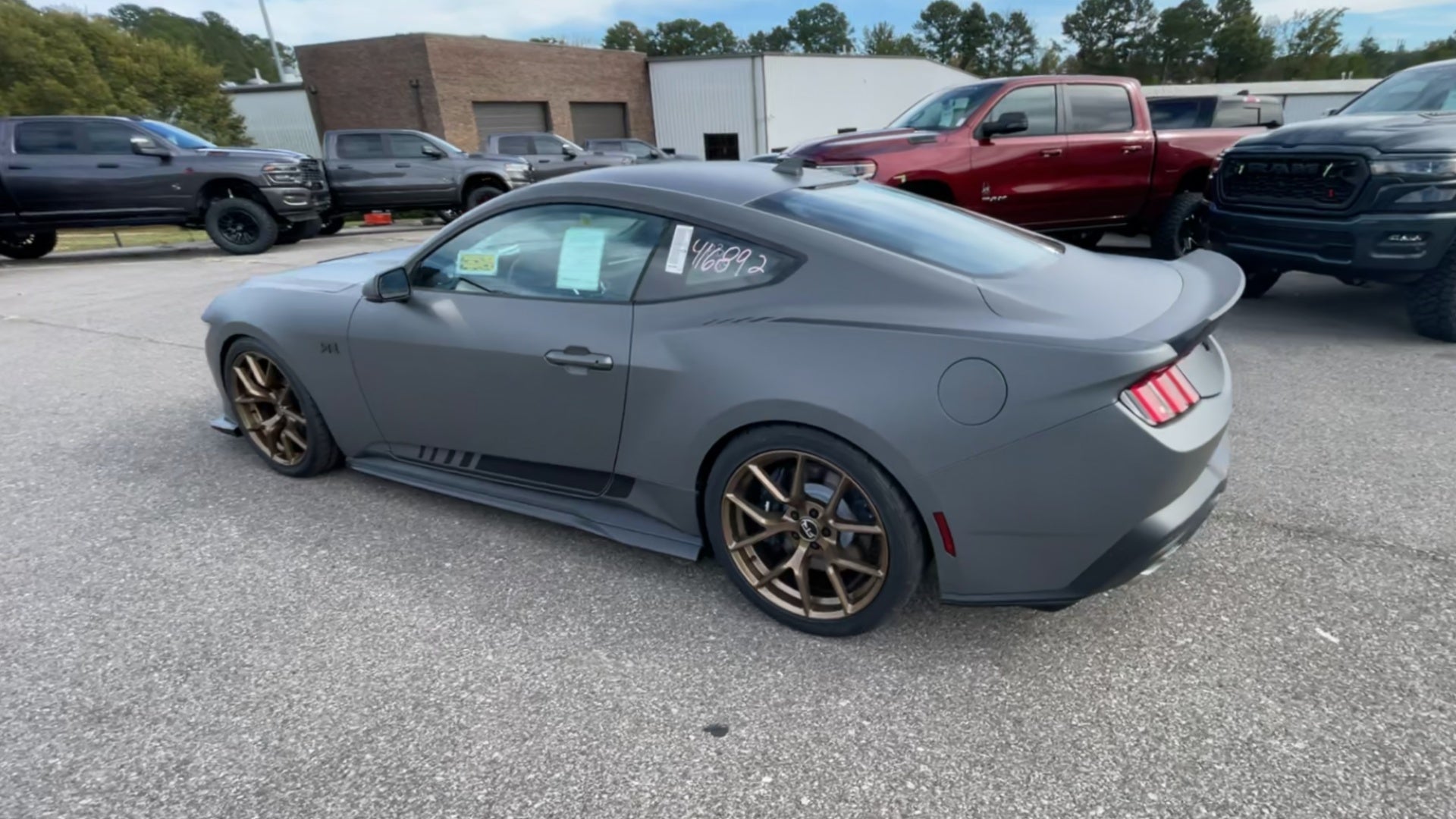 Vehicle Image 8
