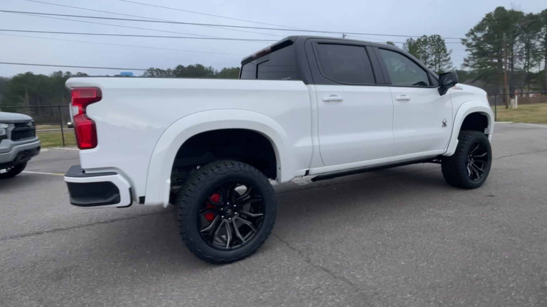 Vehicle Image 8