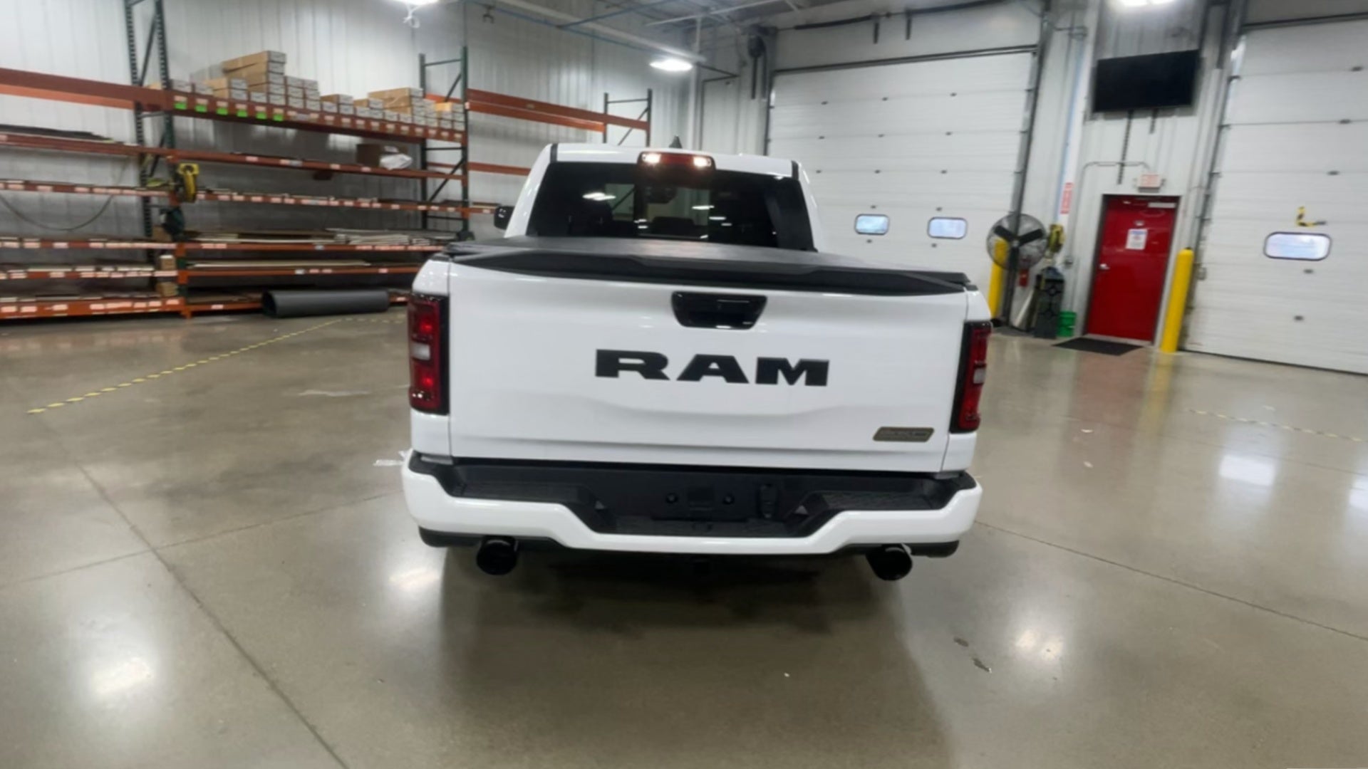 Vehicle Image 8