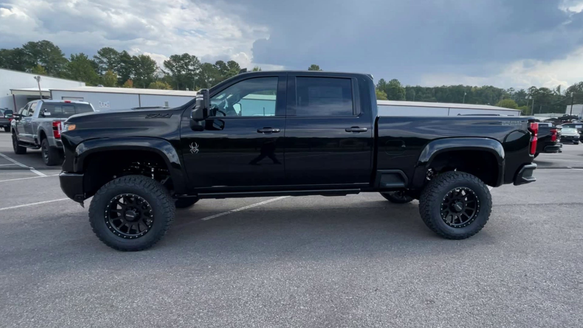 Vehicle Image 8