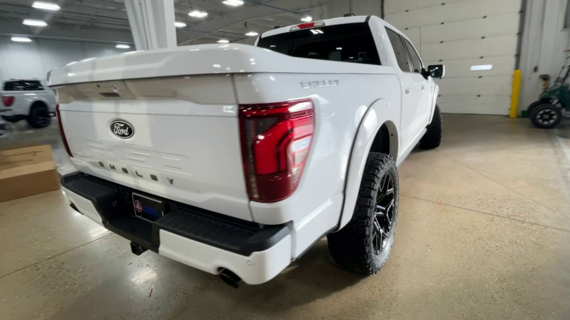 Vehicle Image 8