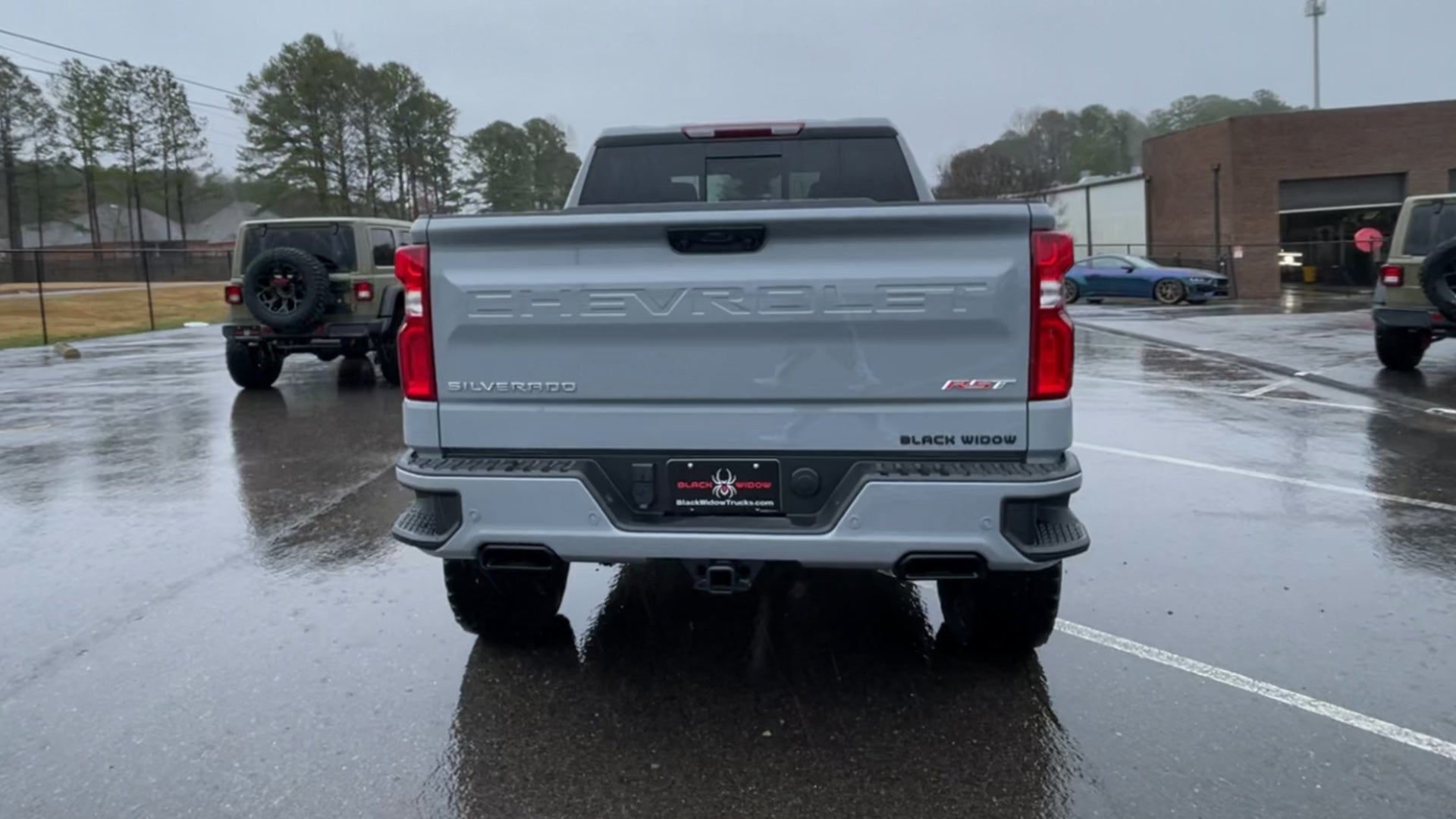Vehicle Image 8