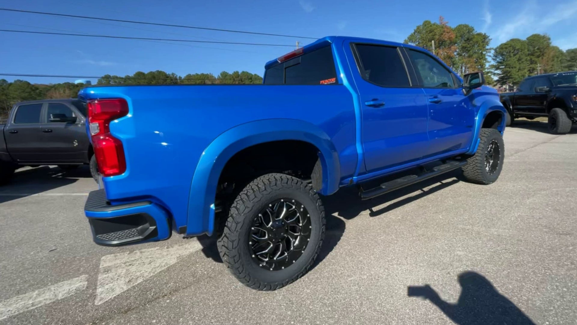 Vehicle Image 8