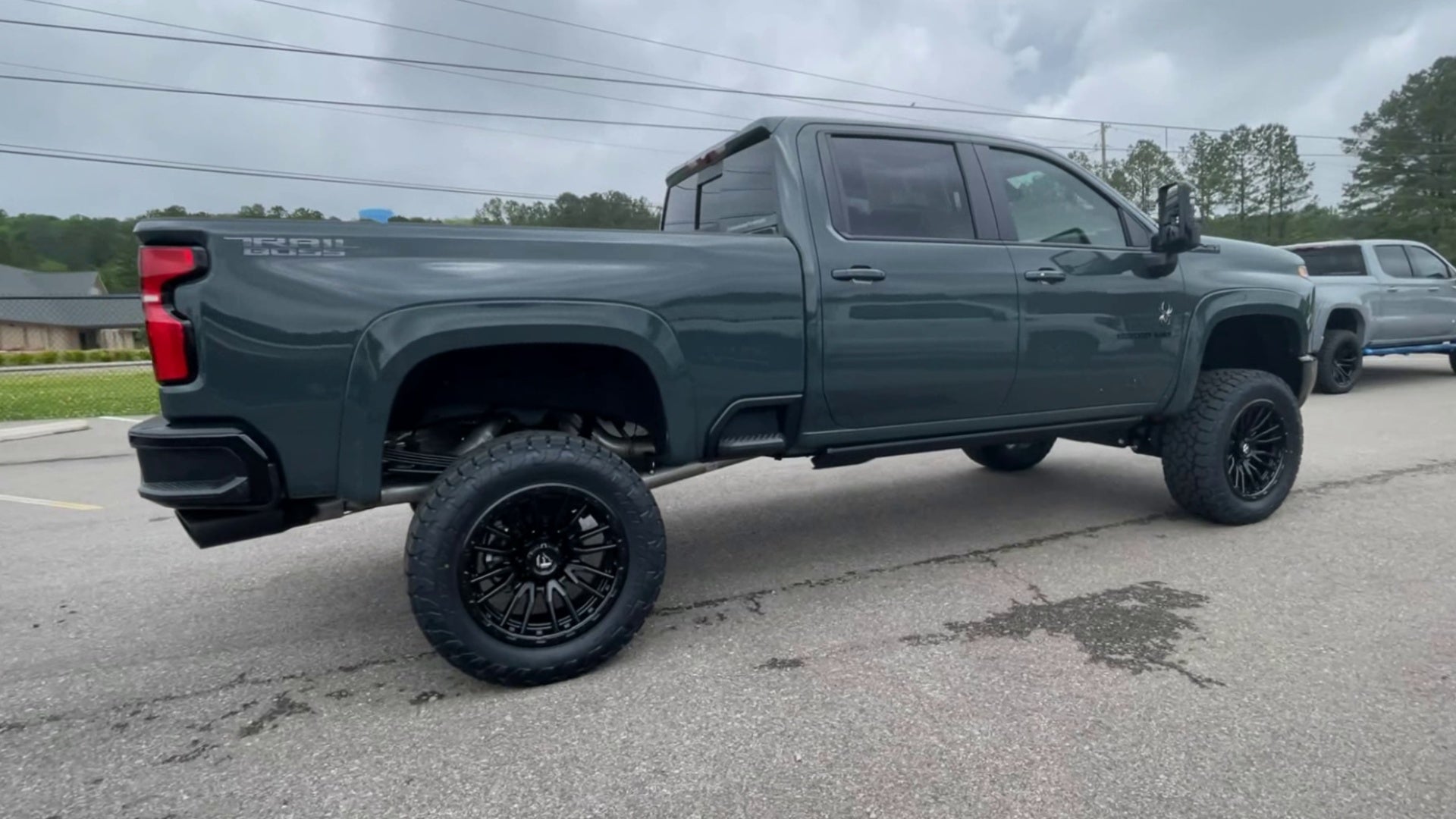 Vehicle Image 8