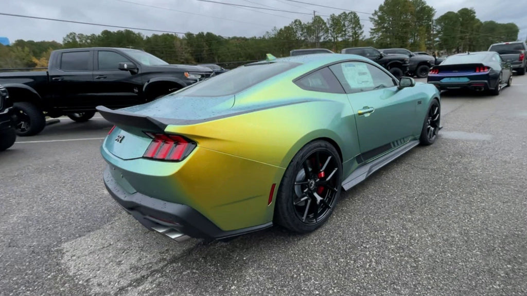 Vehicle Image 8