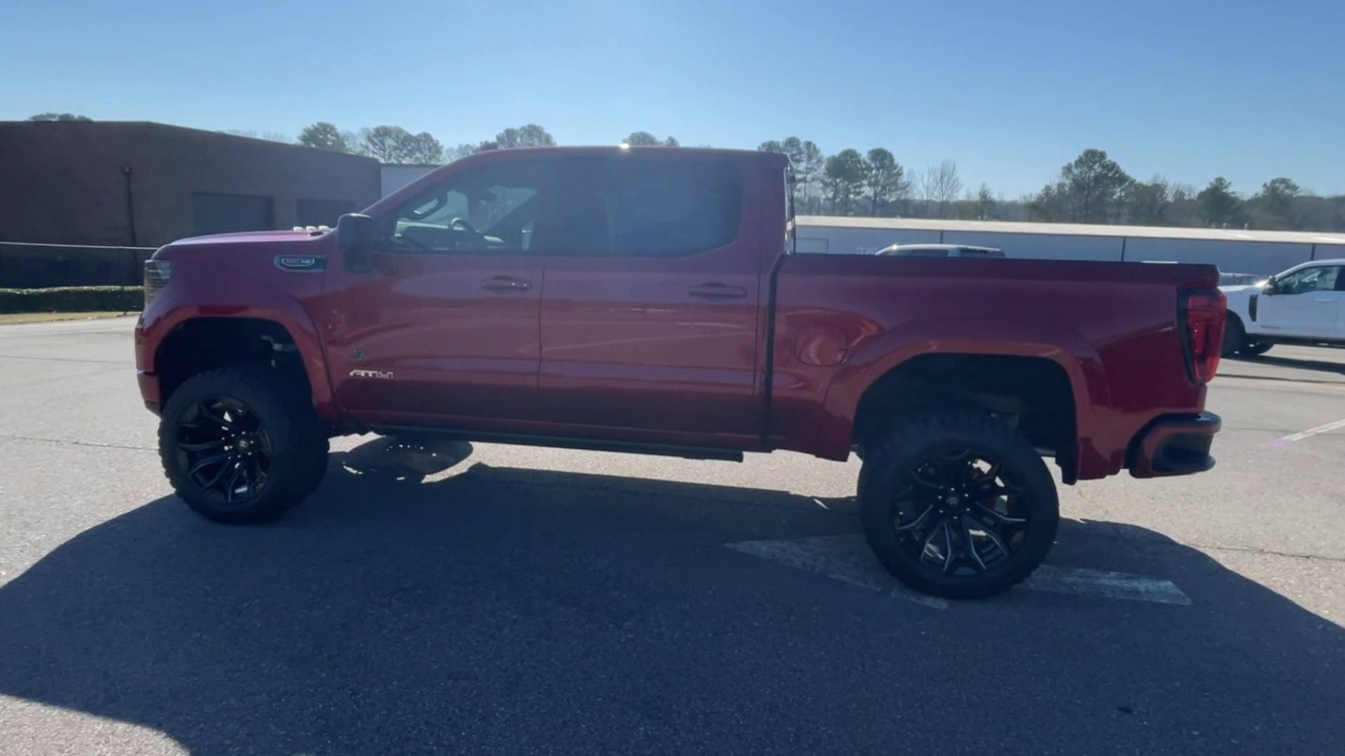 Vehicle Image 8