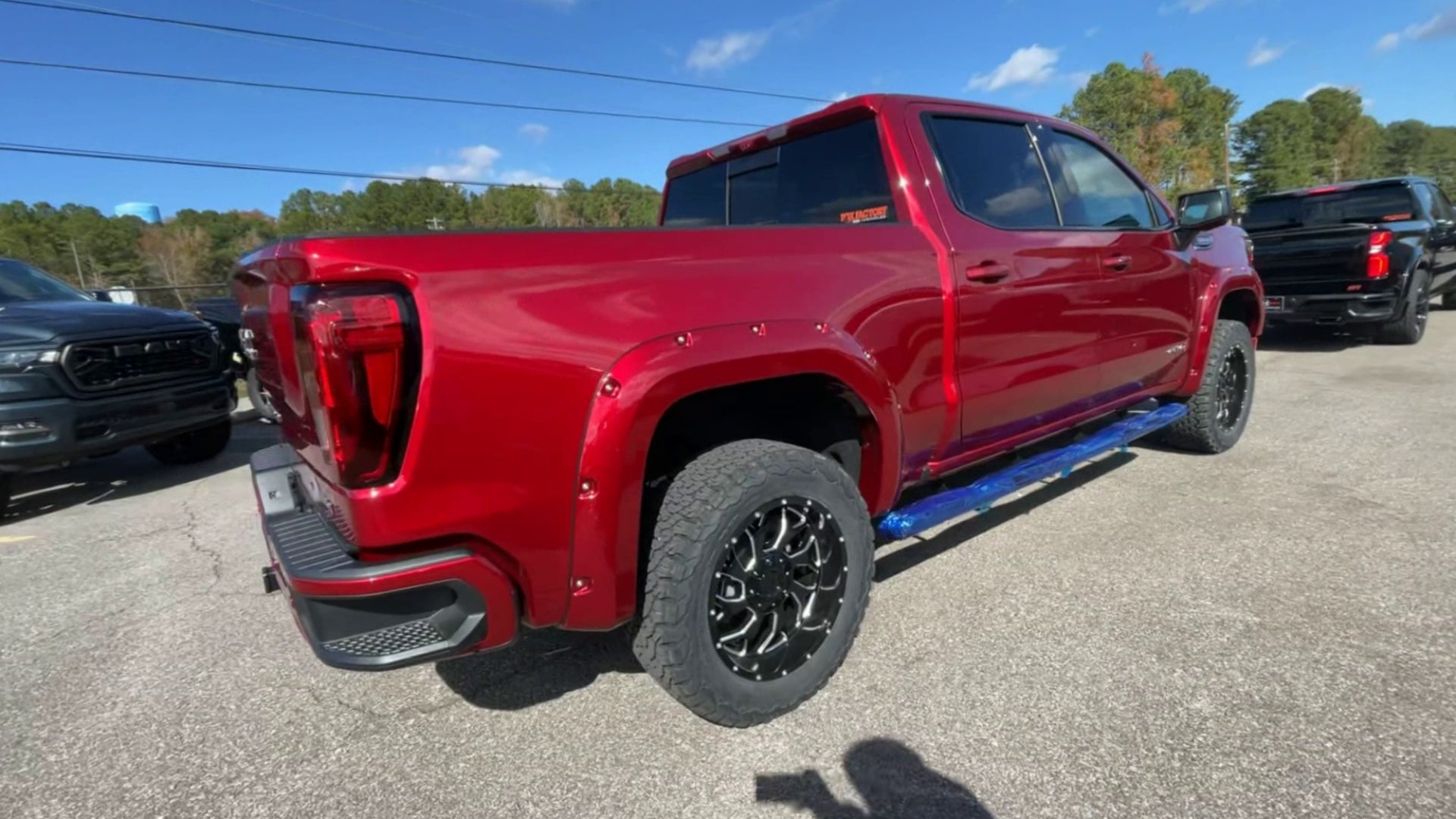 Vehicle Image 8