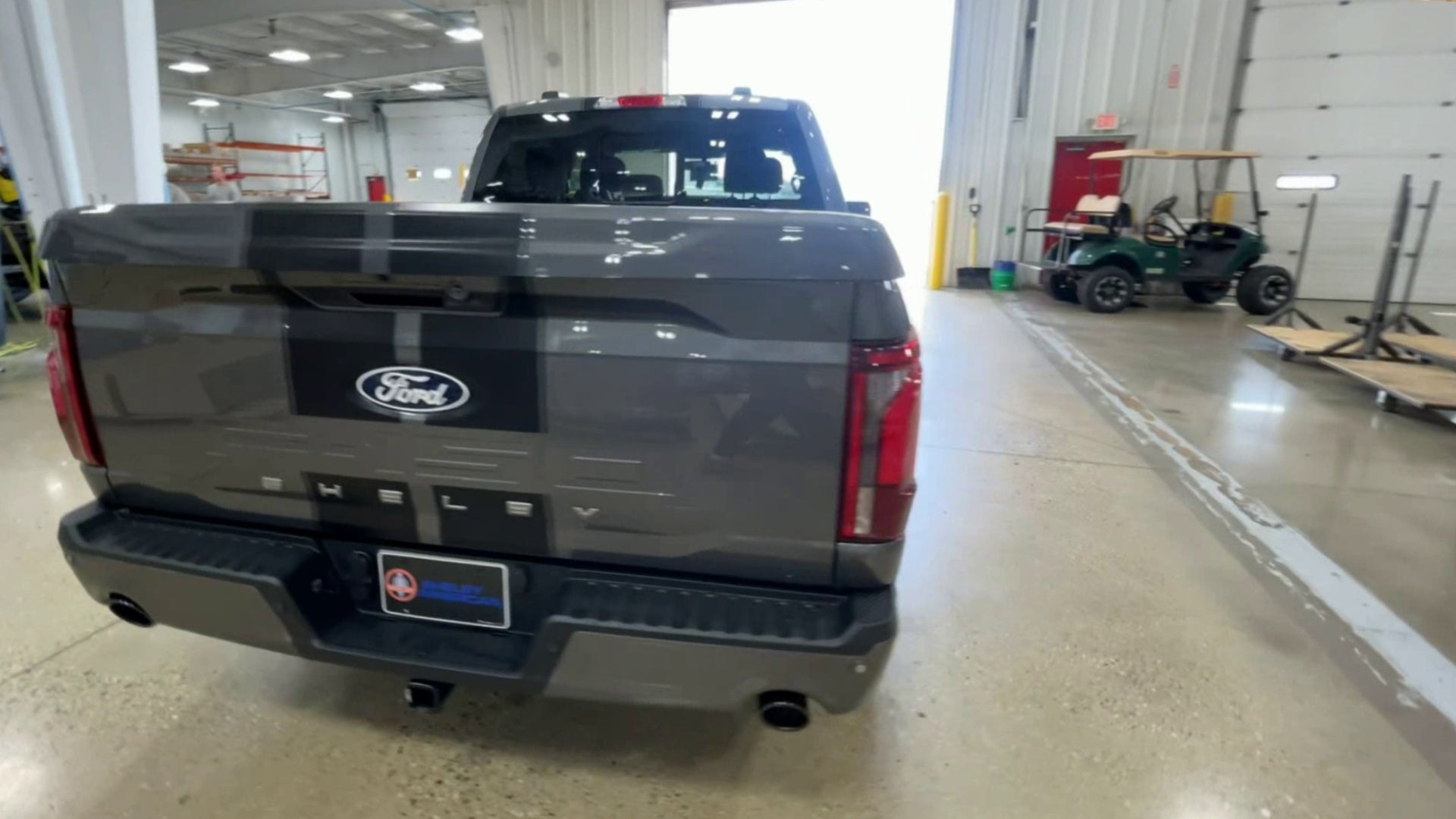 Vehicle Image 8