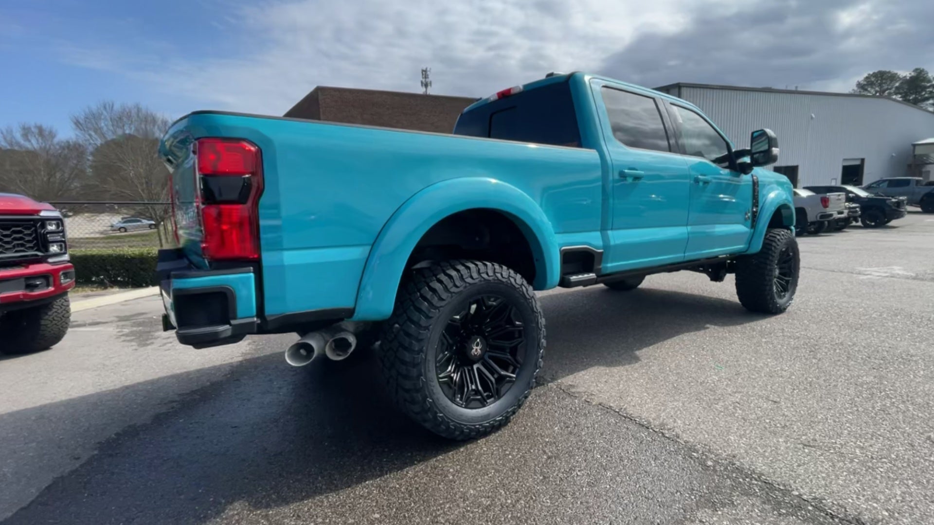 Vehicle Image 8