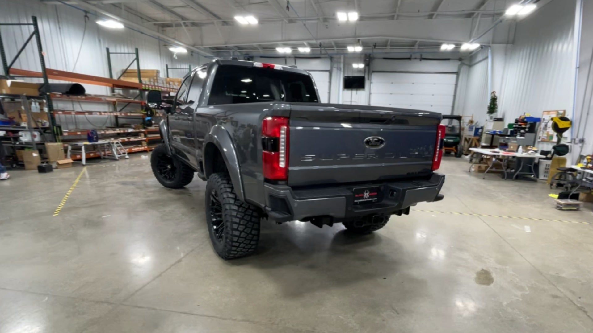 Vehicle Image 8