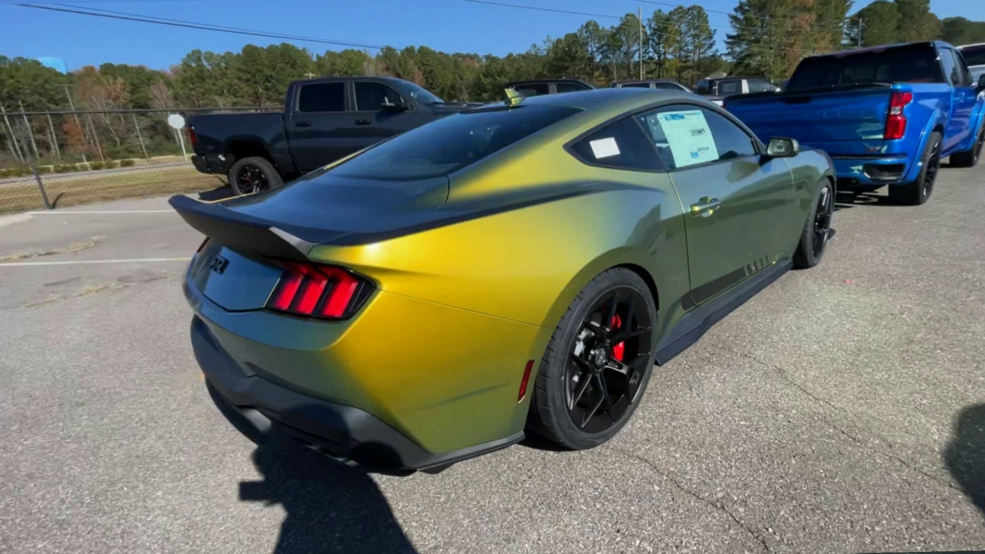 Vehicle Image 8