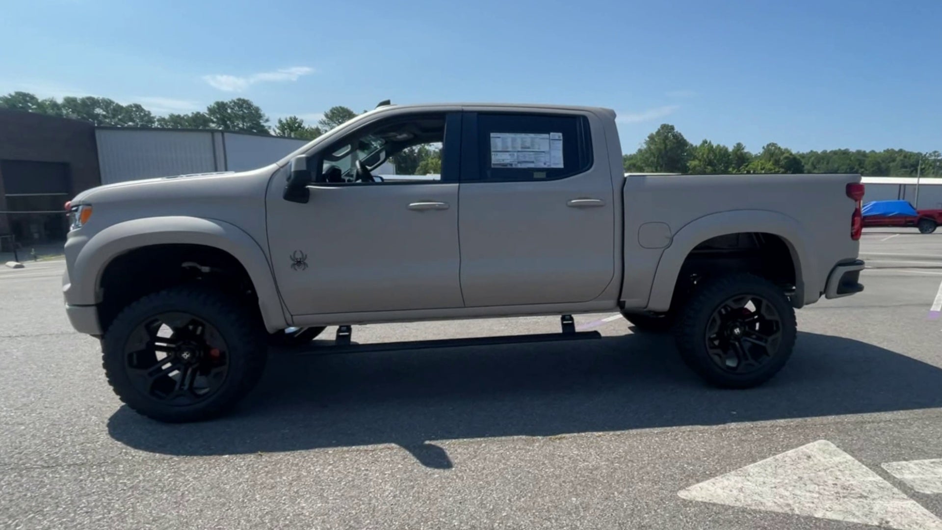 Vehicle Image 8