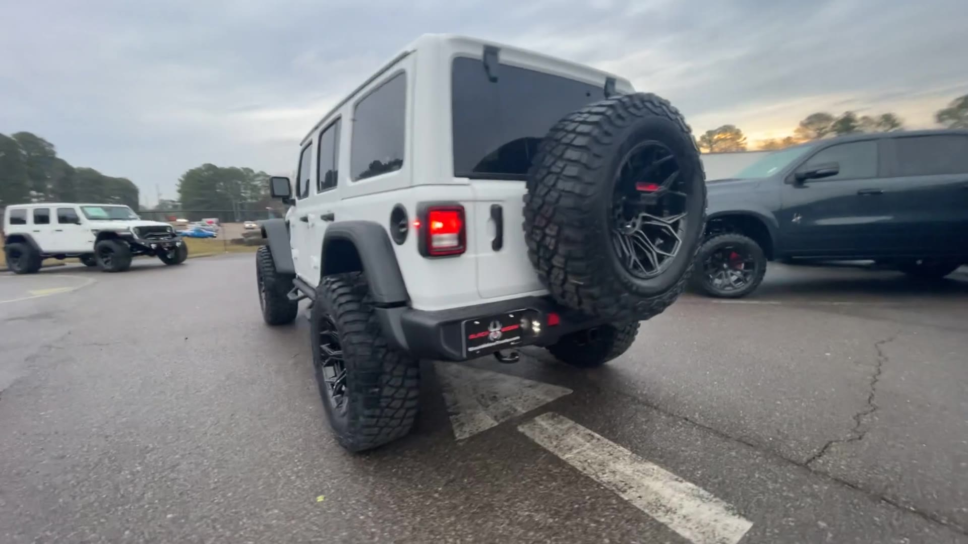 Vehicle Image 8