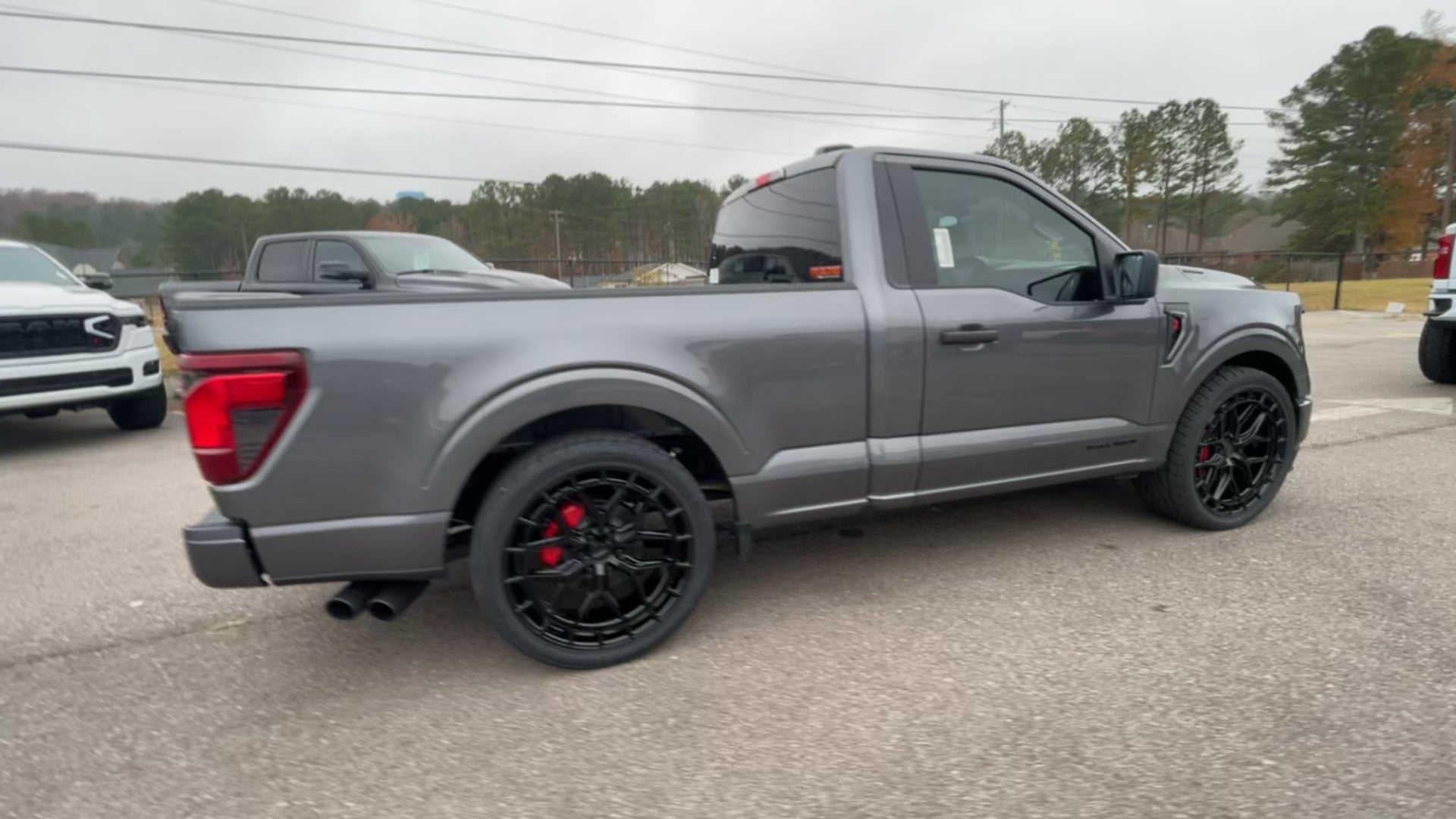 Vehicle Image 8